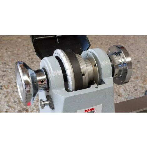 DRECHSELBANK 230V STUFENLOS SPINDEL M33 REILSTOCK MK2 HOLZMANN D510F 2 DRECHSELBANK 230V STUFENLOS SPINDEL M33 REILSTOCK MK2 HOLZMANN D510F – Bild 2